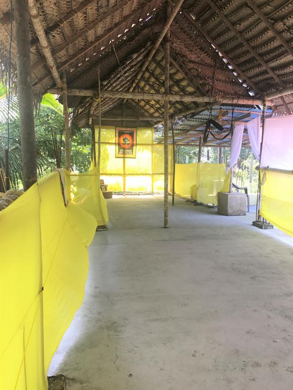 Ashiyana Cliff And Beach Resort Varkala Eksteriør billede